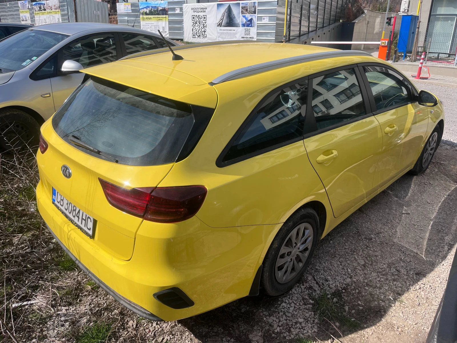 Kia Ceed 1.4, снимка 3 - Автомобили и джипове - 53784763