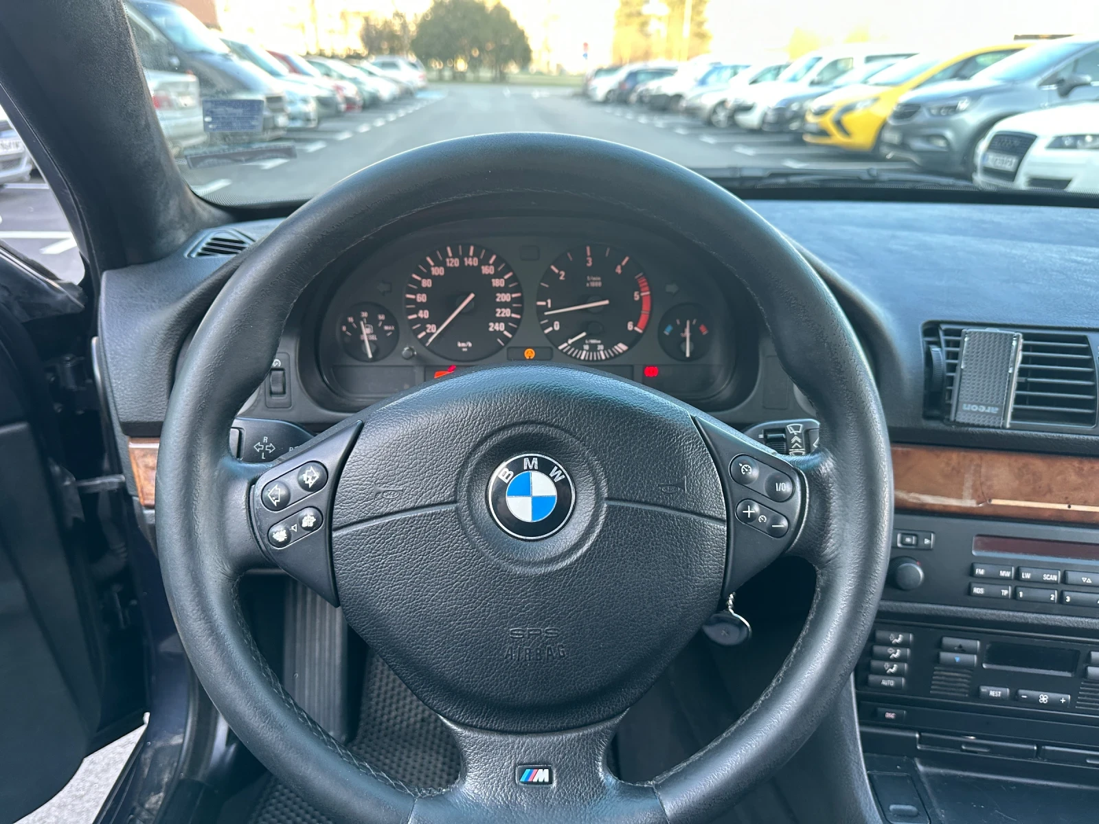 BMW 525, снимка 12 - Автомобили и джипове - 53990982