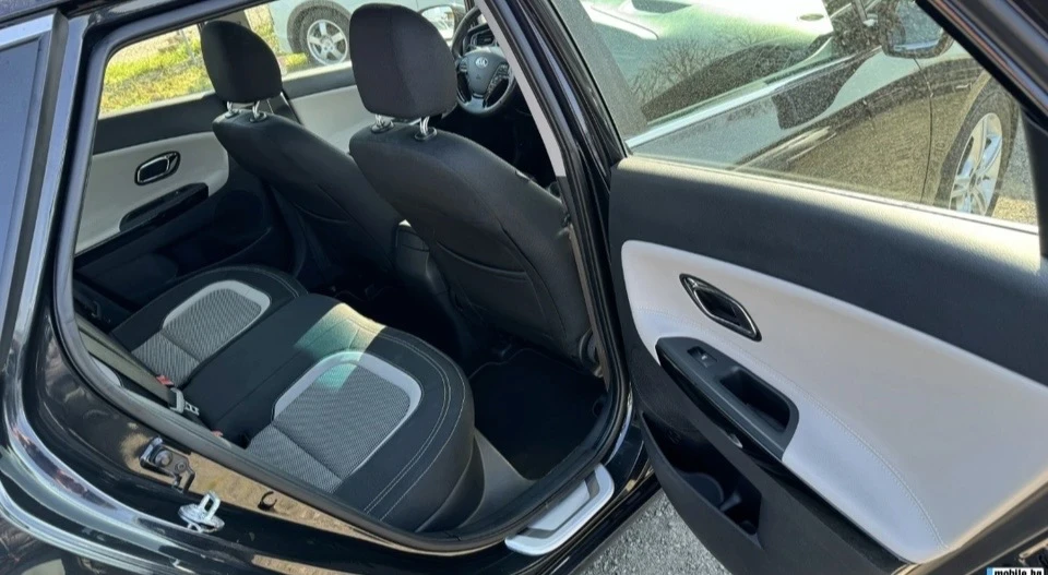 Kia Ceed, снимка 11 - Автомобили и джипове - 54064219