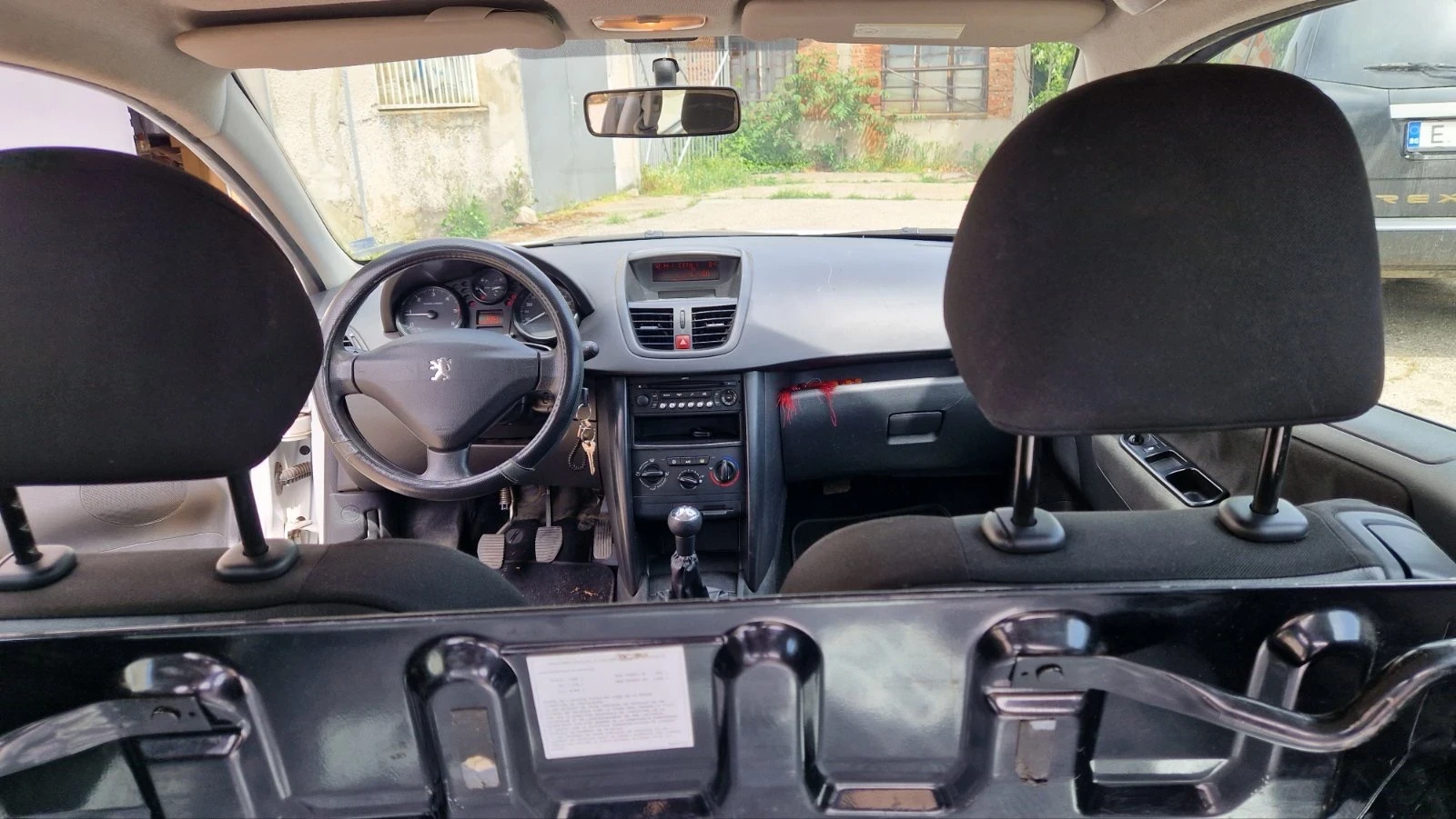 Peugeot 208 1+ 1 / ТОВАРНО / 245 хил км / 1.4hdi - 68ps, снимка 6 - Автомобили и джипове - 54578476