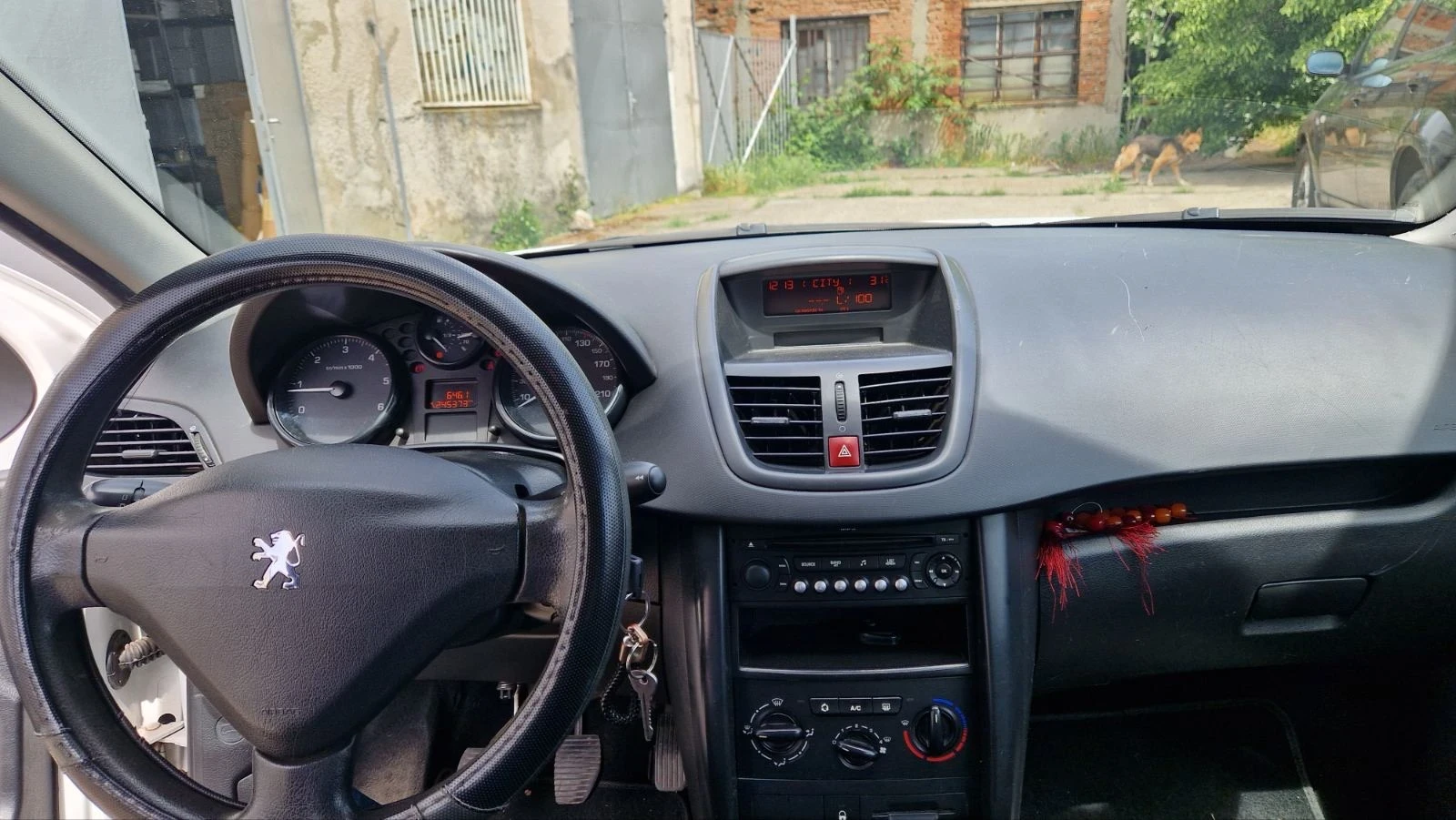 Peugeot 208 1+ 1 / ТОВАРНО / 245 хил км / 1.4hdi - 68ps, снимка 9 - Автомобили и джипове - 54578476