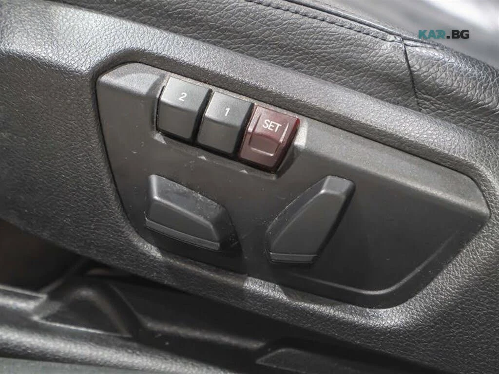 BMW 328  xDrive  * Sedan * AWD* АвтоКредит* (ЦЕНА ДО БГ), снимка 16 - Автомобили и джипове - 54754269