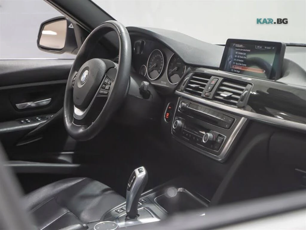 BMW 328  xDrive  * Sedan * AWD* АвтоКредит* (ЦЕНА ДО БГ), снимка 9 - Автомобили и джипове - 54754269