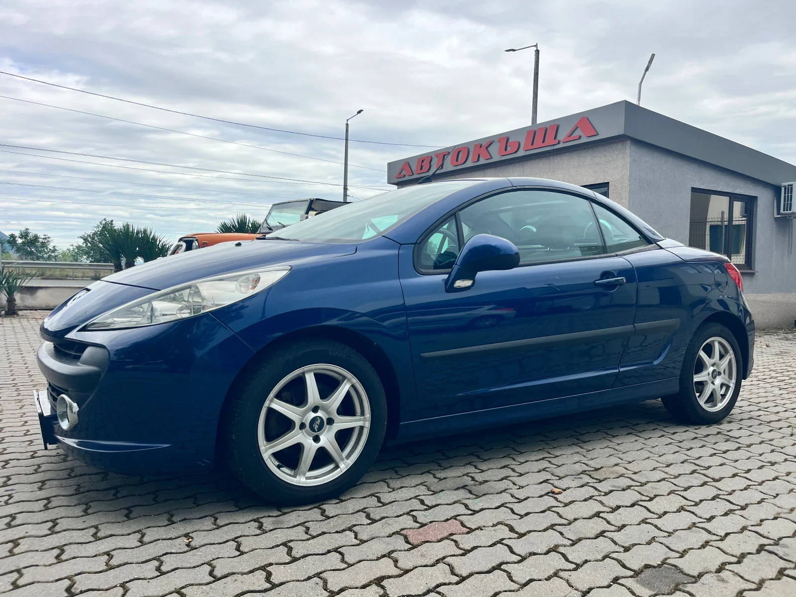 Peugeot 207 Автоматик, снимка 2 - Автомобили и джипове - 54898088