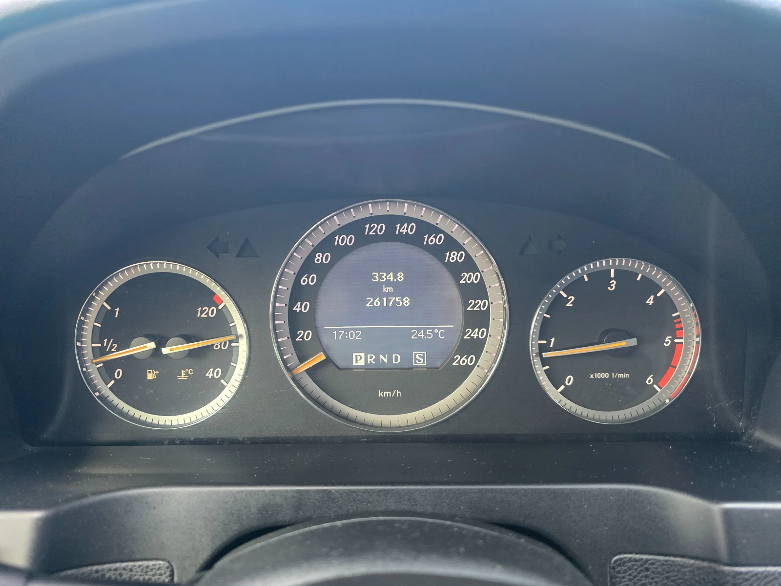 Mercedes-Benz C 200 Топ състояние-646 мотор, снимка 12 - Автомобили и джипове - 55105376