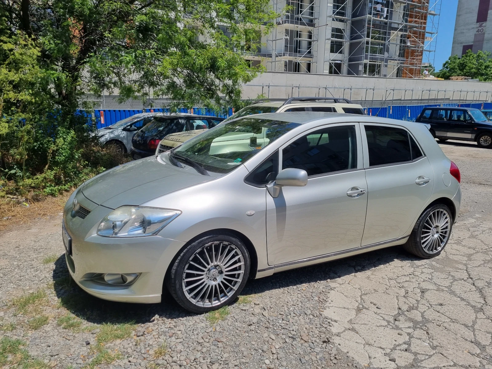 Toyota Auris, снимка 3 - Автомобили и джипове - 55132366