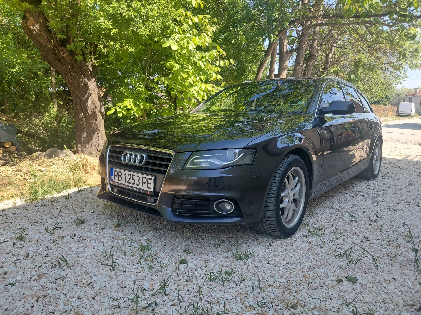 Audi A4 Tfsi, снимка 9 - Автомобили и джипове - 55512252