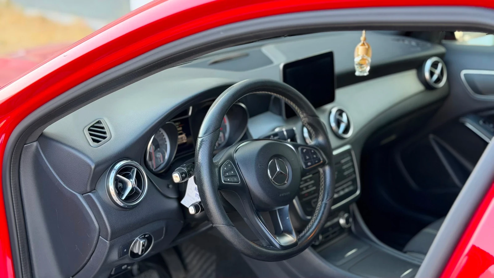Mercedes-Benz GLA 180 | Mobile.bg � ����������� 4