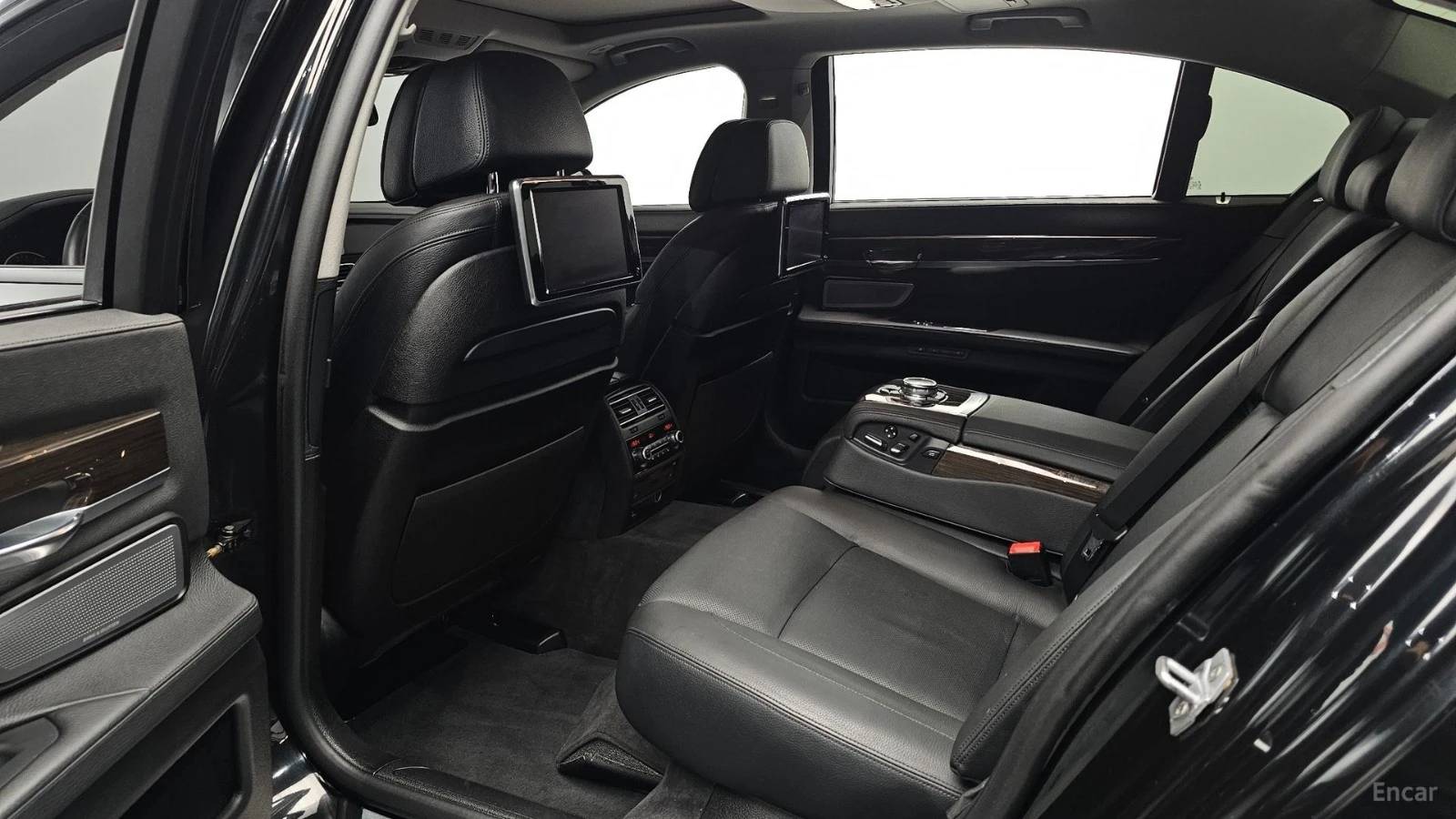 BMW 750 Li xDrive B&O FULL!! ���������� ���� �� �������� | Mobile.bg � ����������� 13