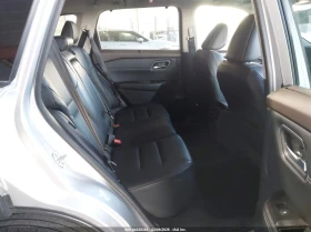 Nissan Rogue Sv Fwd, снимка 8