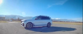 BMW X7 М50i V8 Mild-Hybrid, Sky Lounge, Laser, Swarovski, снимка 4