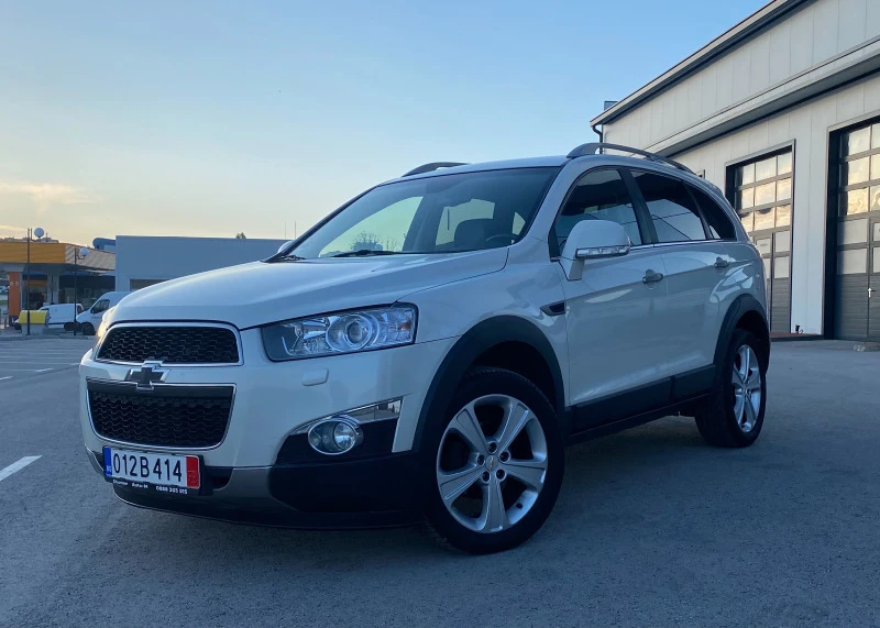 Chevrolet Captiva LYZ 3.0 4WD, снимка 3 - Автомобили и джипове - 47252368