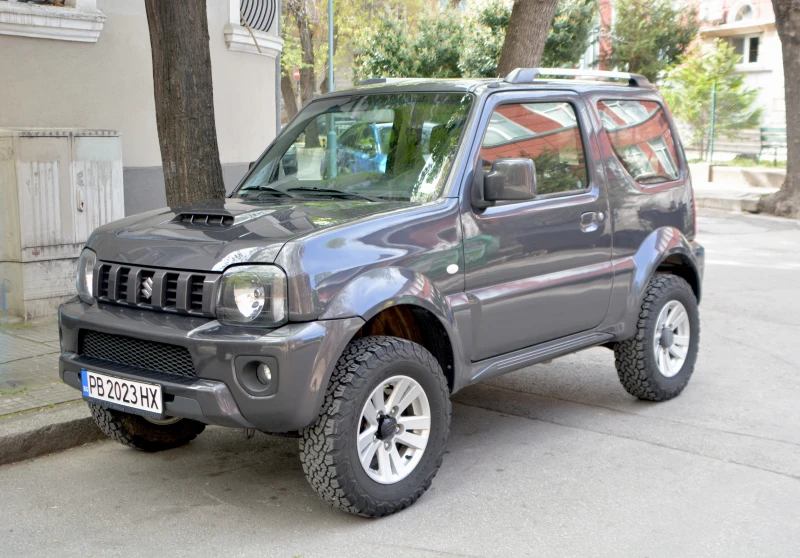 Suzuki Jimny, снимка 1 - Автомобили и джипове - 48110316