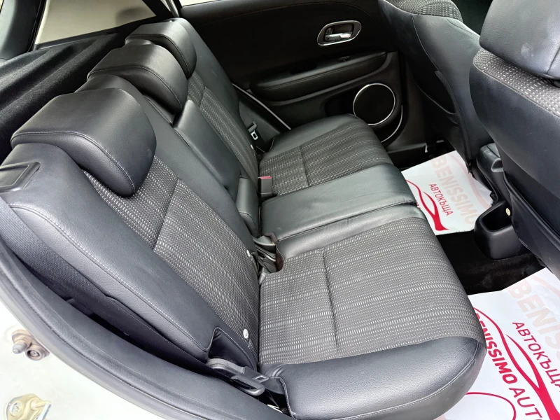 Honda Hr-v * 1.6DTEC* LED* KOJA* PODGREV* PANORAMA* KEYLESS* , снимка 12 - Автомобили и джипове - 52090906
