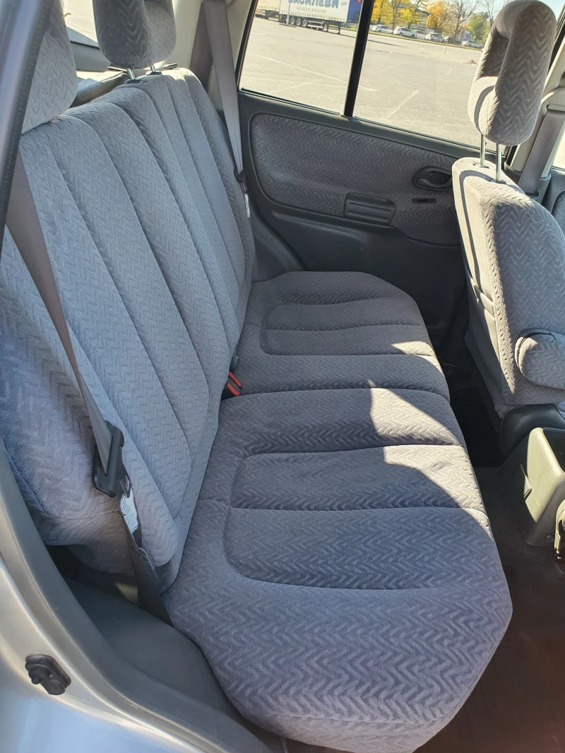 Suzuki Grand vitara 2.5 i V6 24V, снимка 10 - Автомобили и джипове - 52336567