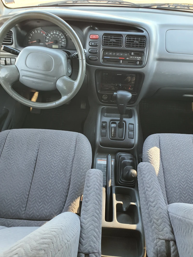 Suzuki Grand vitara 2.5 i V6 24V, снимка 7 - Автомобили и джипове - 52336567