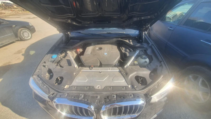 BMW X3 Xdrive 20i, снимка 5 - Автомобили и джипове - 53140282