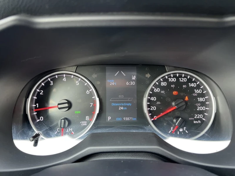 Toyota Rav4 * АвтоКредит* (ЦЕНА ДО БГ), снимка 13 - Автомобили и джипове - 53274907