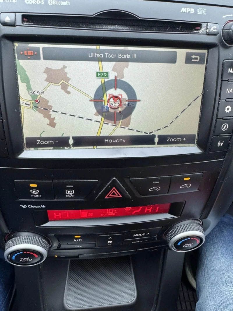 Kia Sorento, снимка 15 - Автомобили и джипове - 53497780