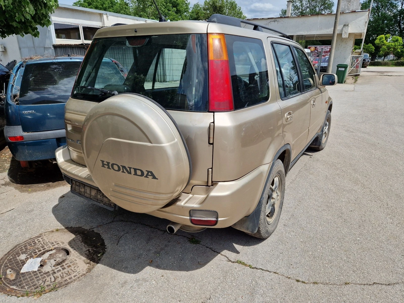 Honda Cr-v 2.0i 140к.с. - изображение 5