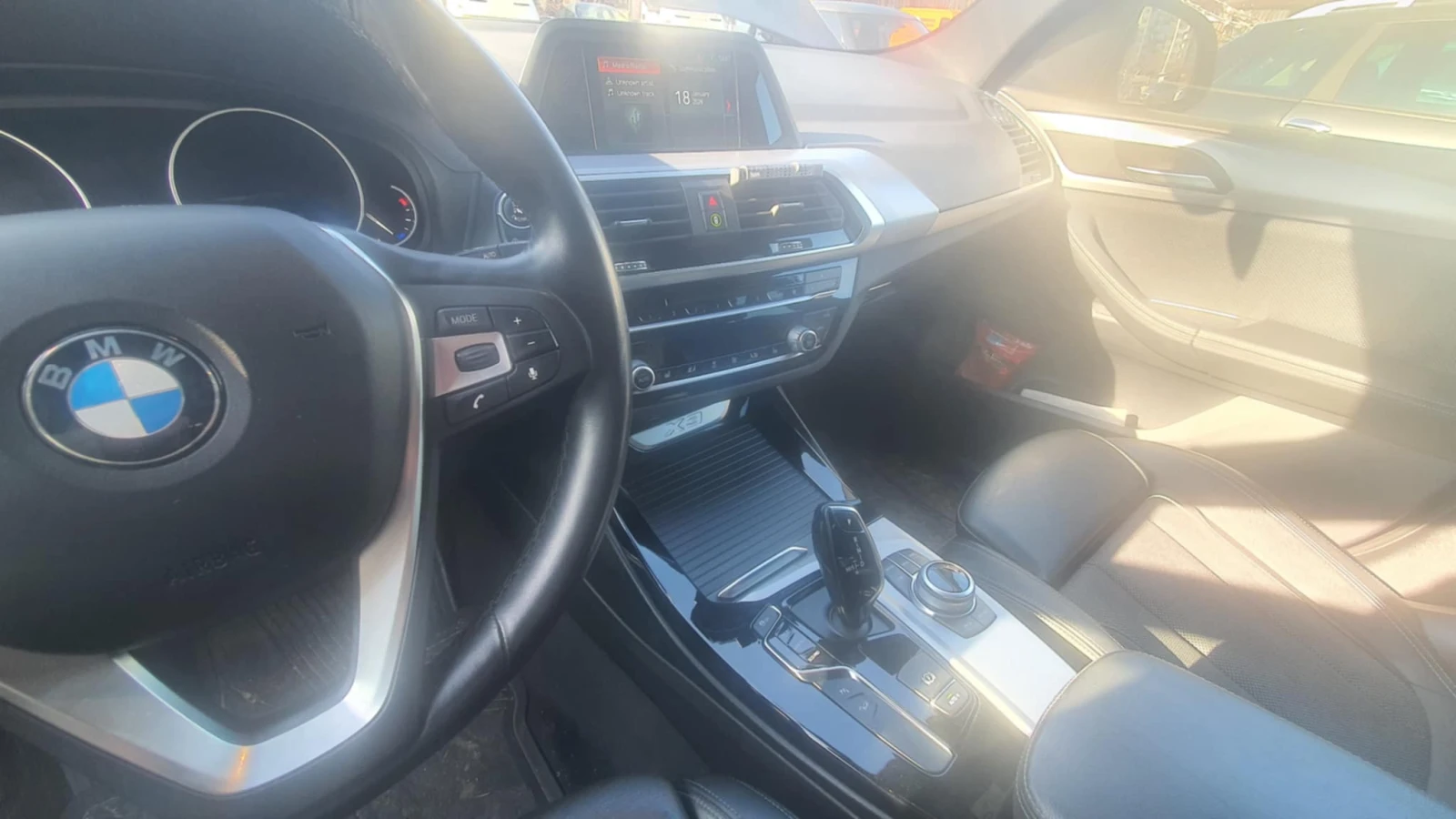 BMW X3 Xdrive 20i - изображение 8