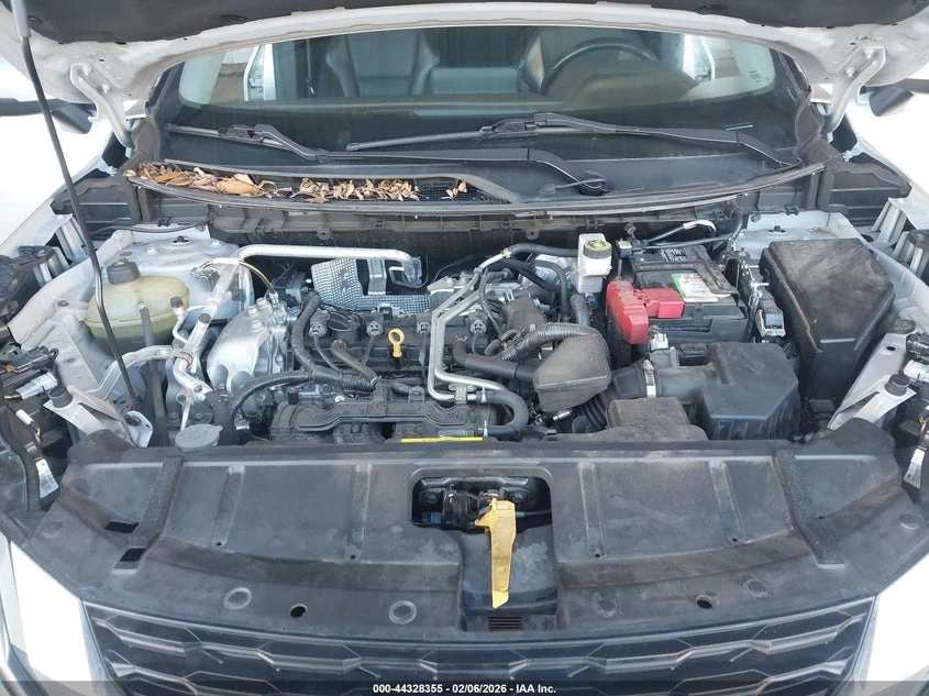 Nissan Rogue Sv Fwd, снимка 10 - Автомобили и джипове - 54032478