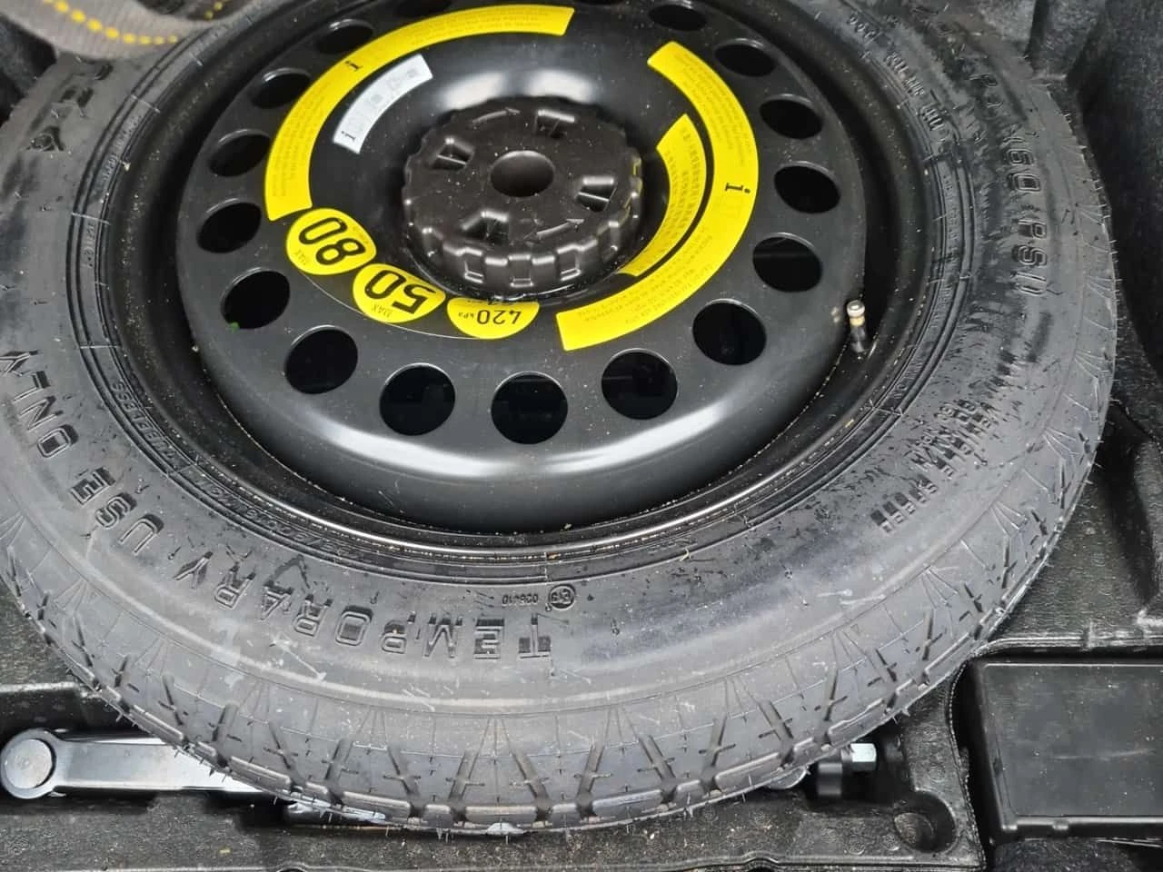 Mercedes-Benz ML 350 * BLUETEC * CARFAX * ЦЕНА ДО БГ, снимка 13 - Автомобили и джипове - 54150542