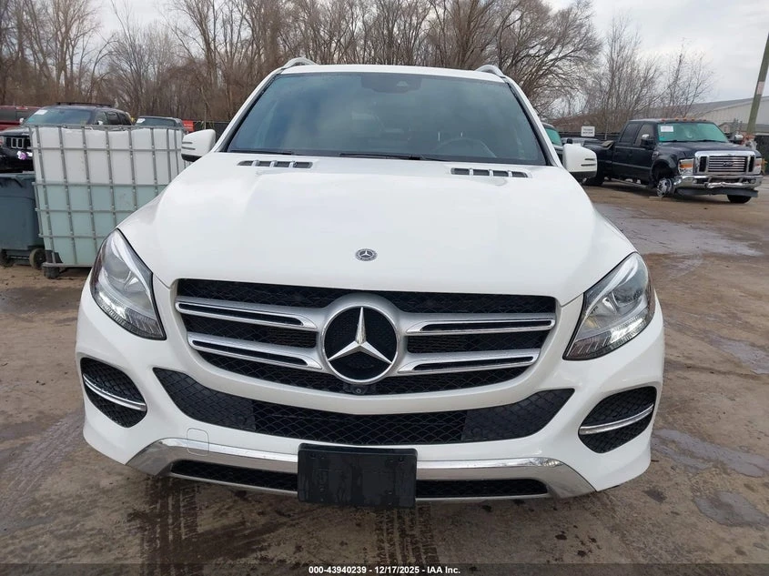 Mercedes-Benz GLE 350 3.5l 4Matic, снимка 13 - Автомобили и джипове - 54219625