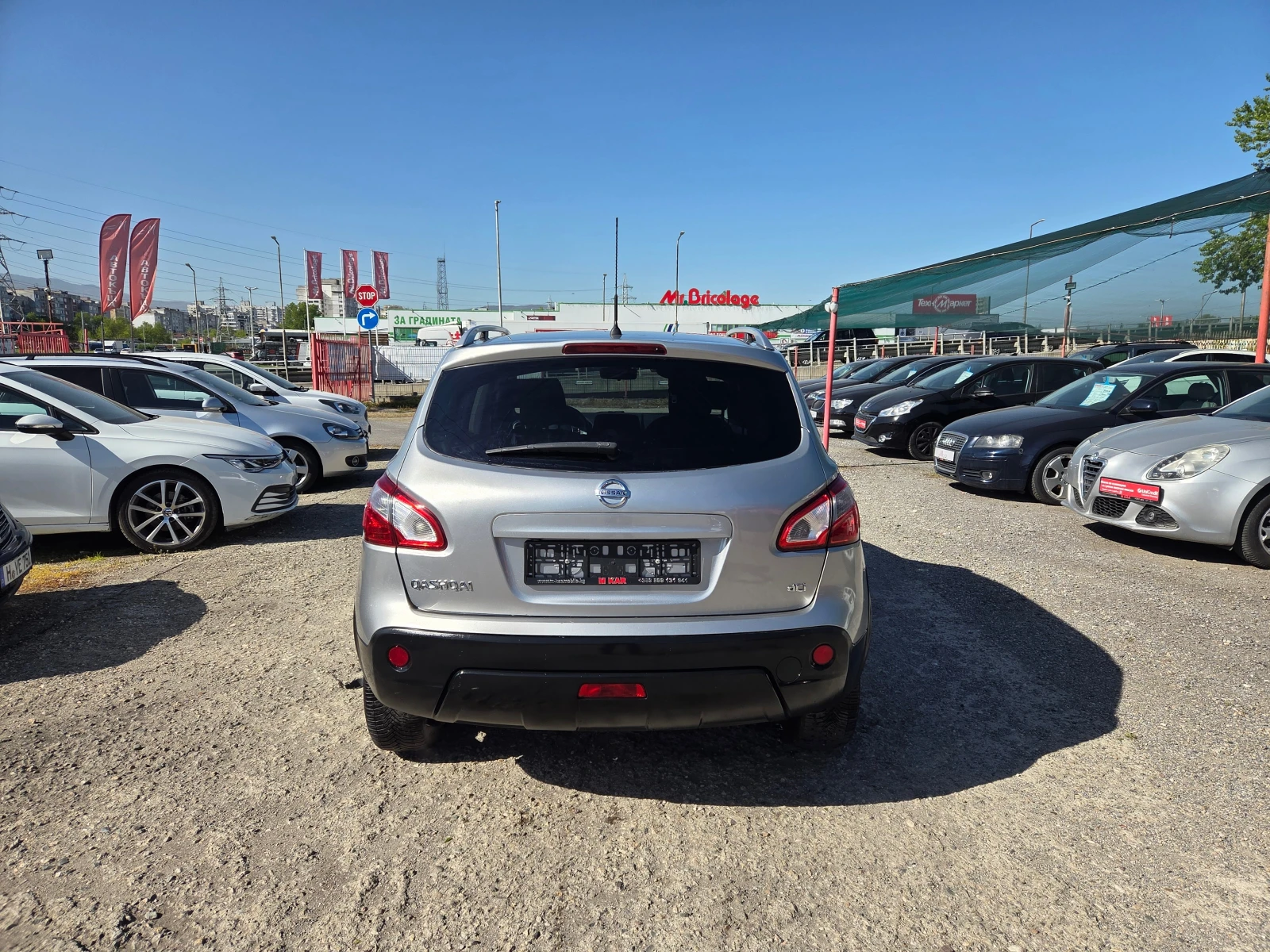 Nissan Qashqai 2.0DCI/4x4/Facelift/Avtomat, снимка 5 - Автомобили и джипове - 54378852