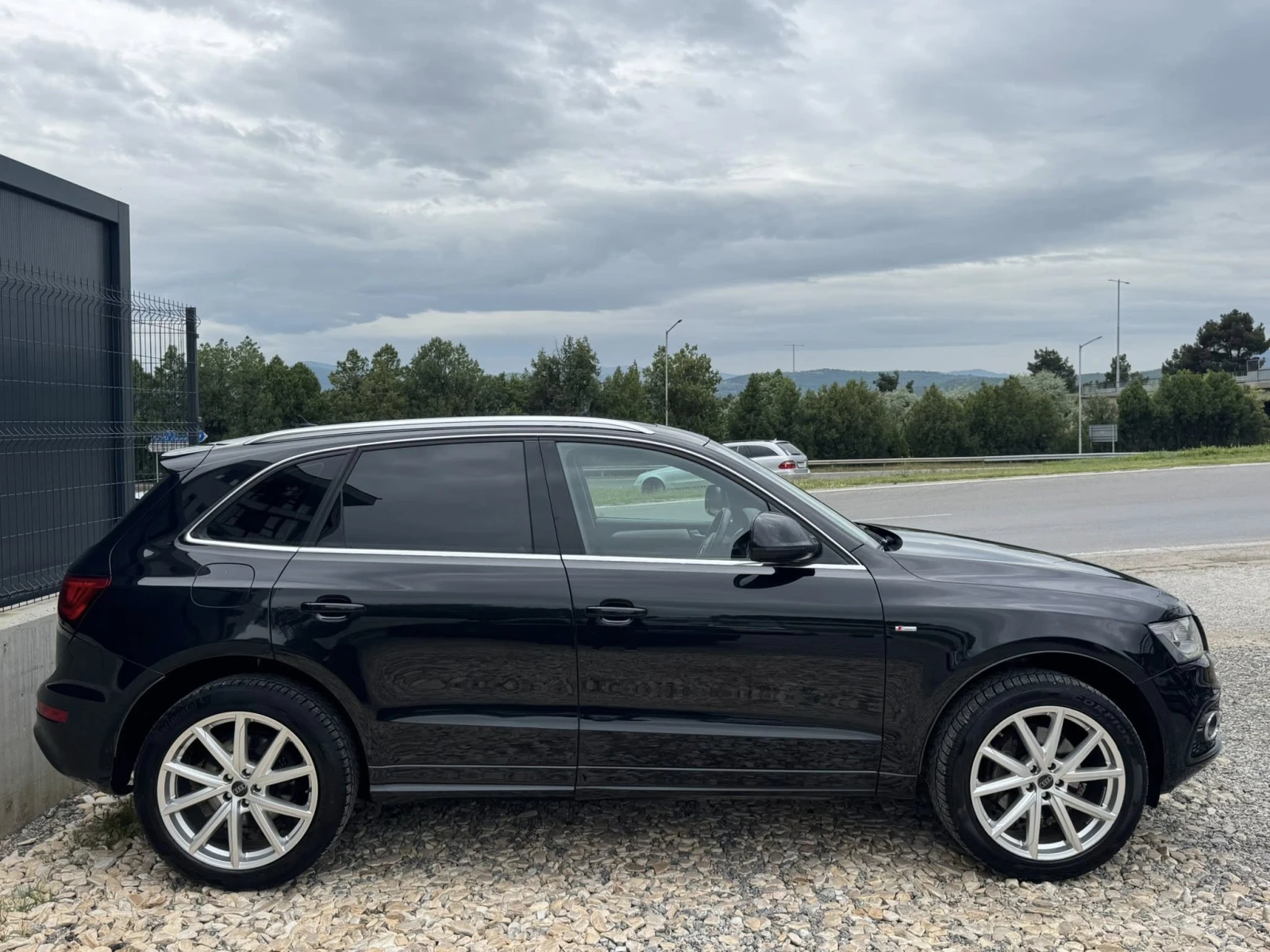 Audi Q5 3.0TDI* 245* QUATTRO* S-LINE PLUS* FULL* , снимка 4 - Автомобили и джипове - 54465147