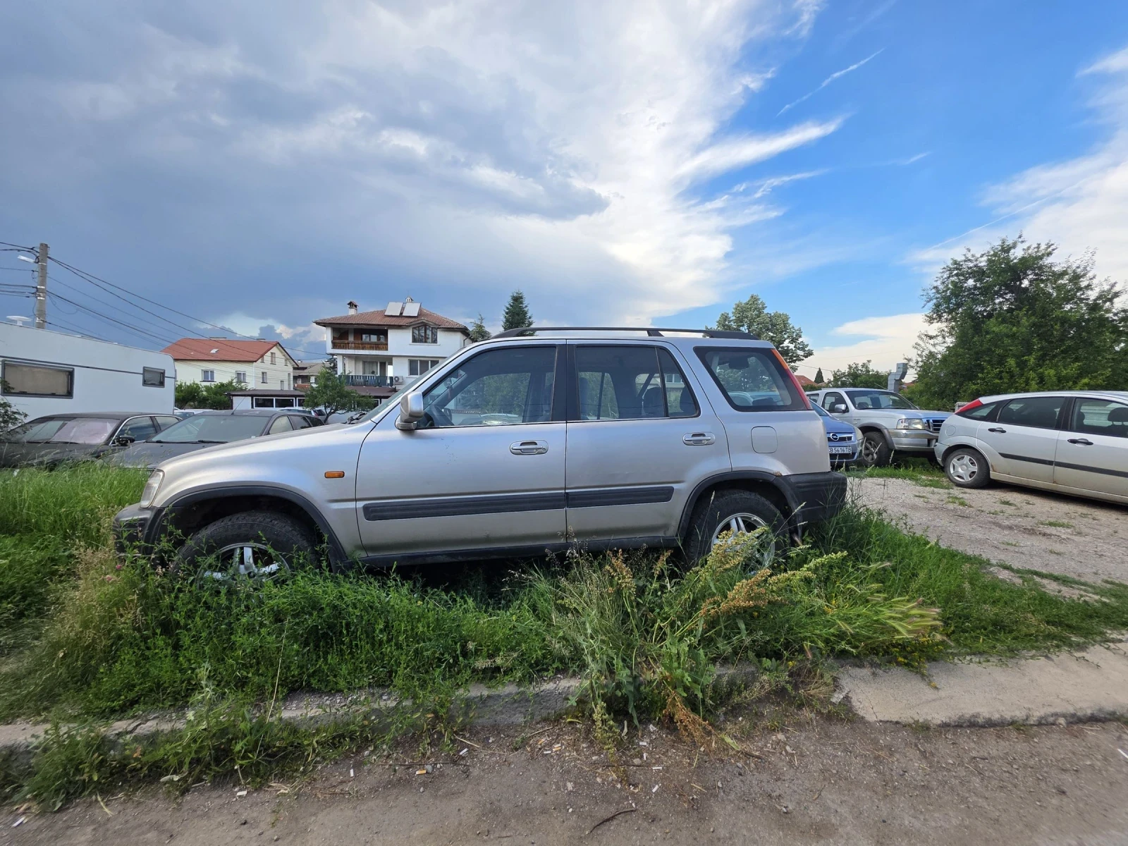 Honda Cr-v 128кс Автоматик ЗА ЧАСТИ, снимка 2 - Автомобили и джипове - 54988786