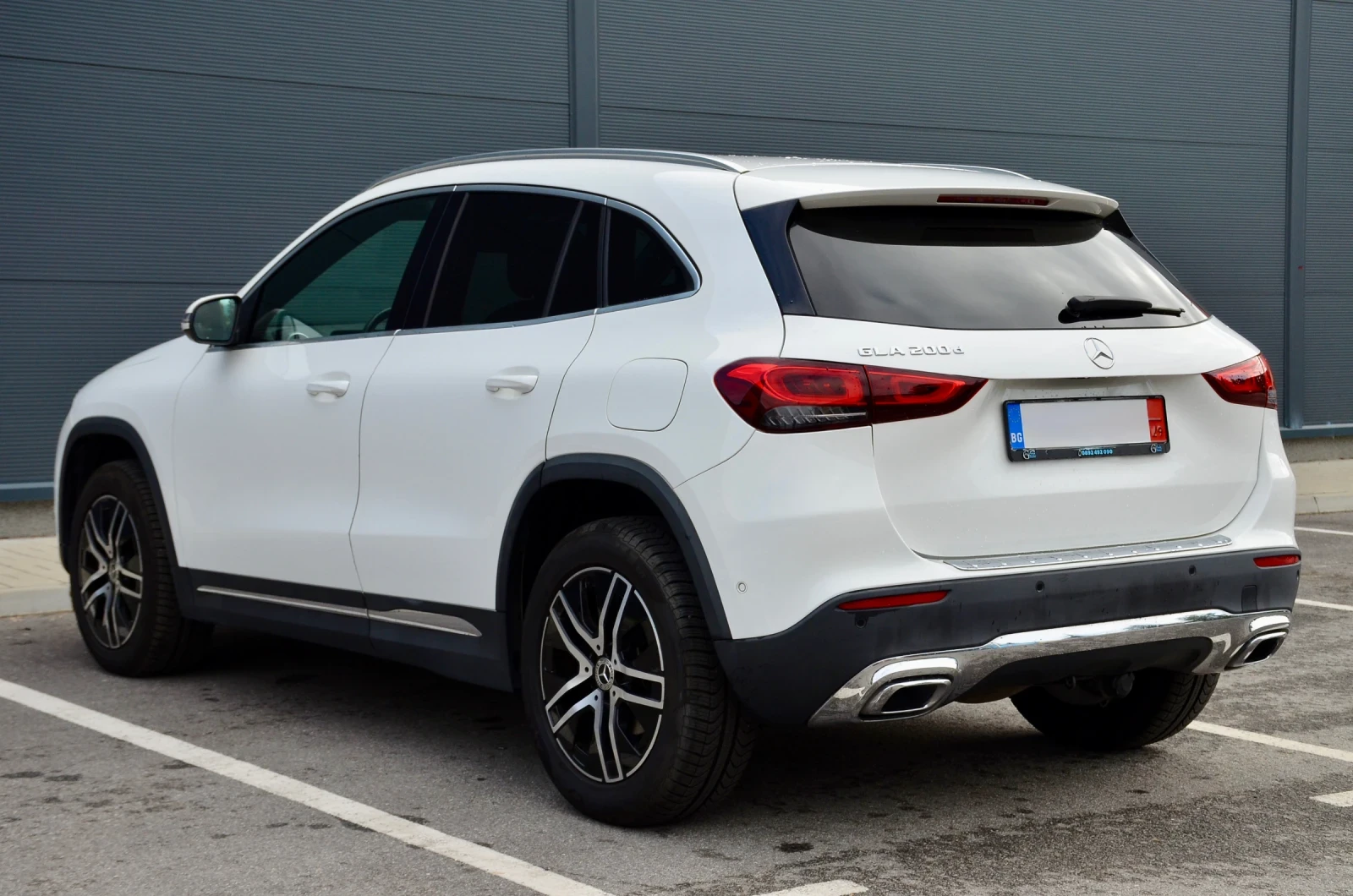 Mercedes-Benz GLA 200 200d 150к.с. Sport Plus Full led, снимка 6 - Автомобили и джипове - 56060693