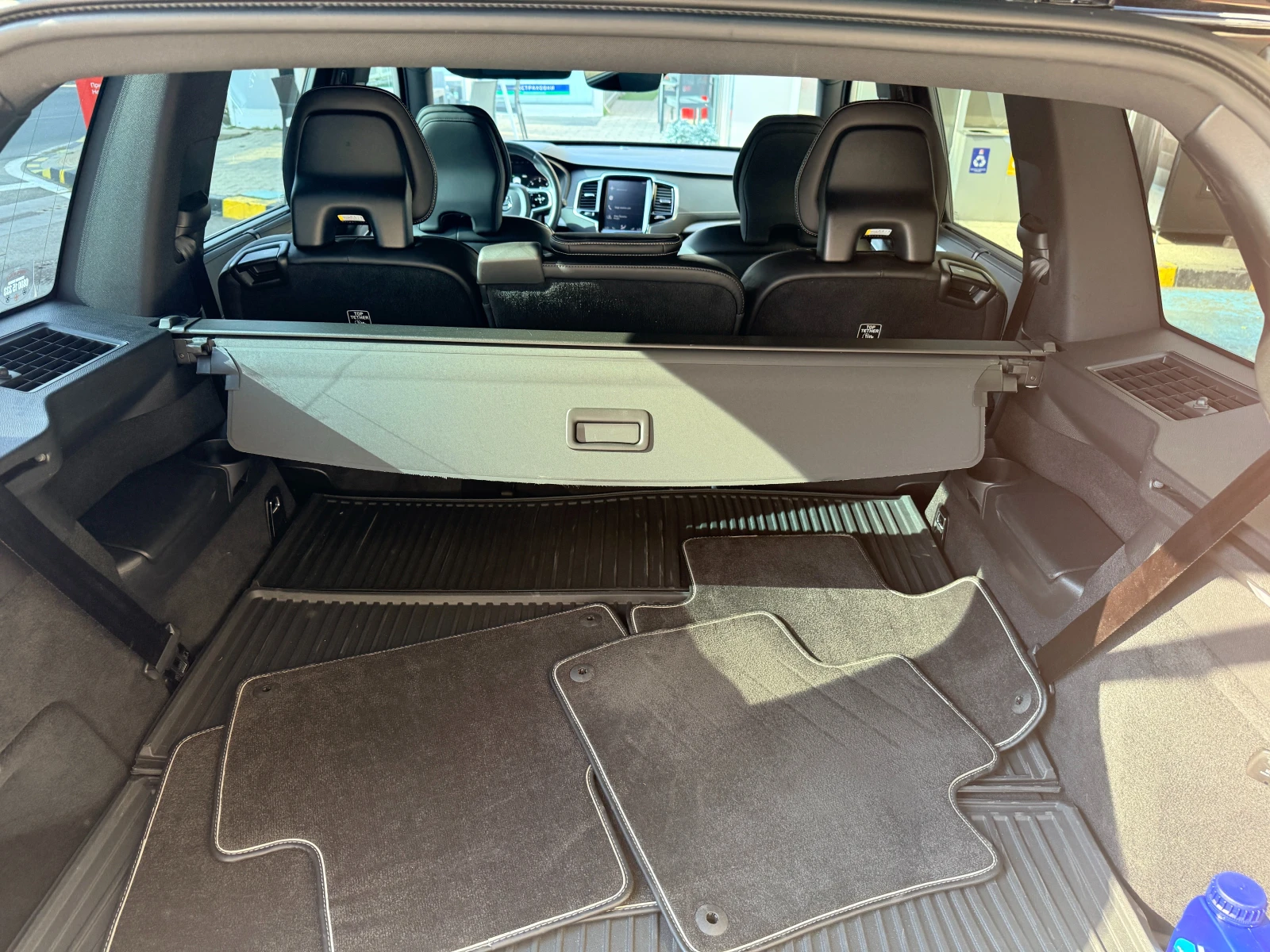 Volvo Xc90 R-Design / Diesel, снимка 7 - Автомобили и джипове - 56403250