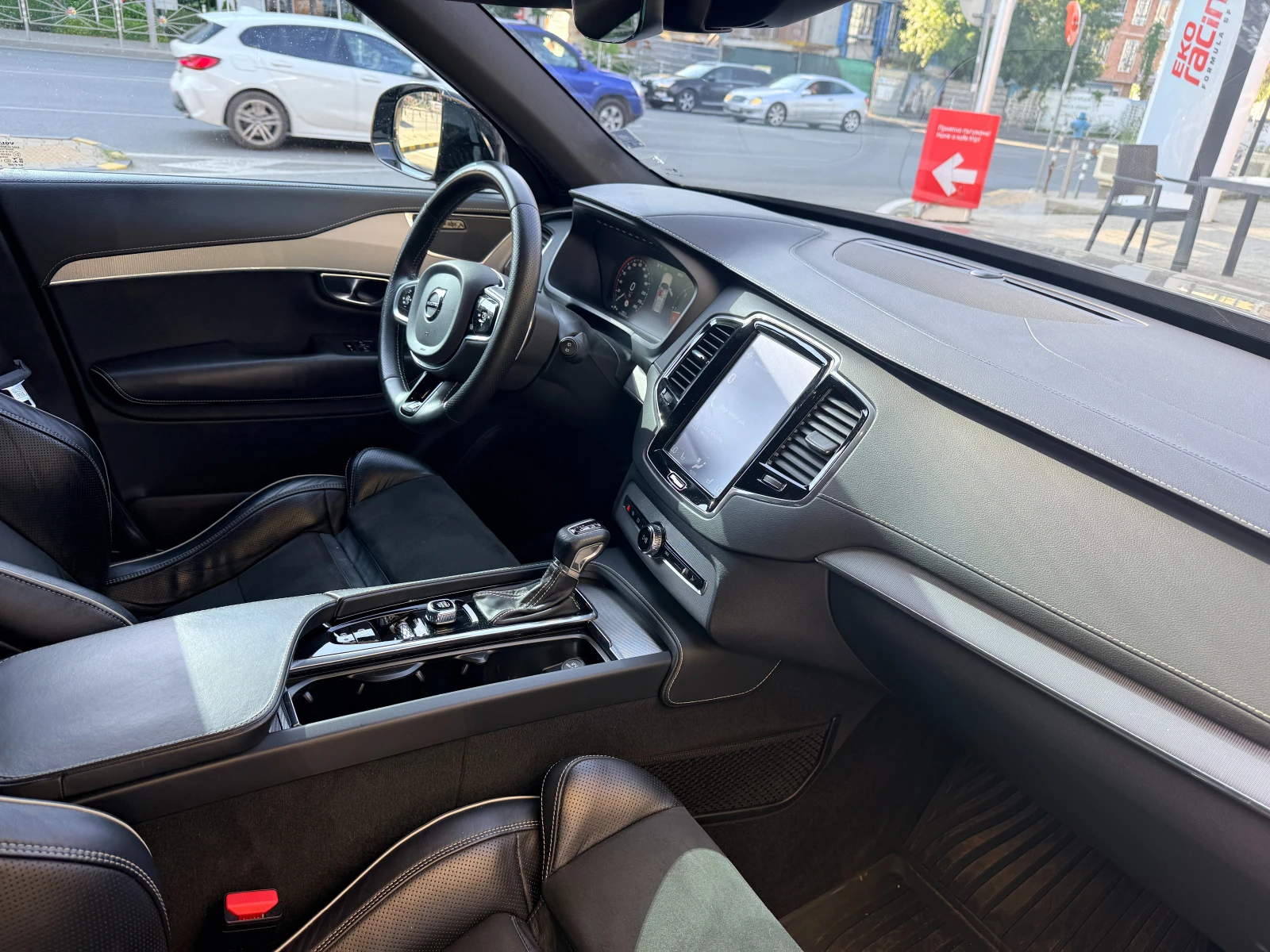 Volvo Xc90 R-Design / Diesel, снимка 5 - Автомобили и джипове - 56403250