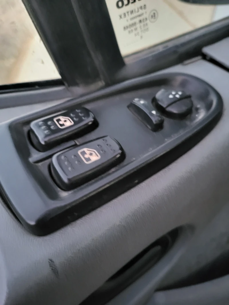 Iveco Daily 35c15 / 3.0D, снимка 10 - Бусове и автобуси - 52942140