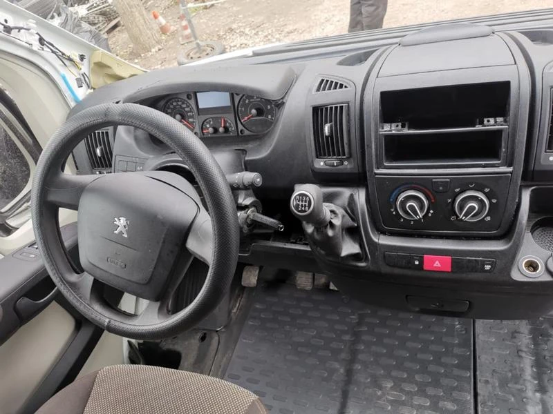 Peugeot Boxer 2.0hdi, снимка 7 - Бусове и автобуси - 31239624