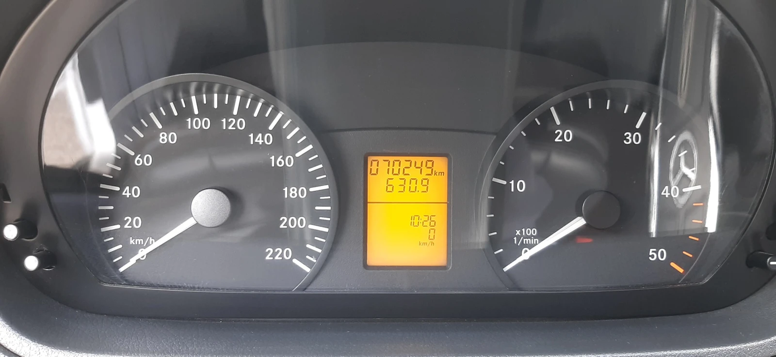 Mercedes-Benz Vito 2.2CDi 83000. 8+ 1 | Mobile.bg   13