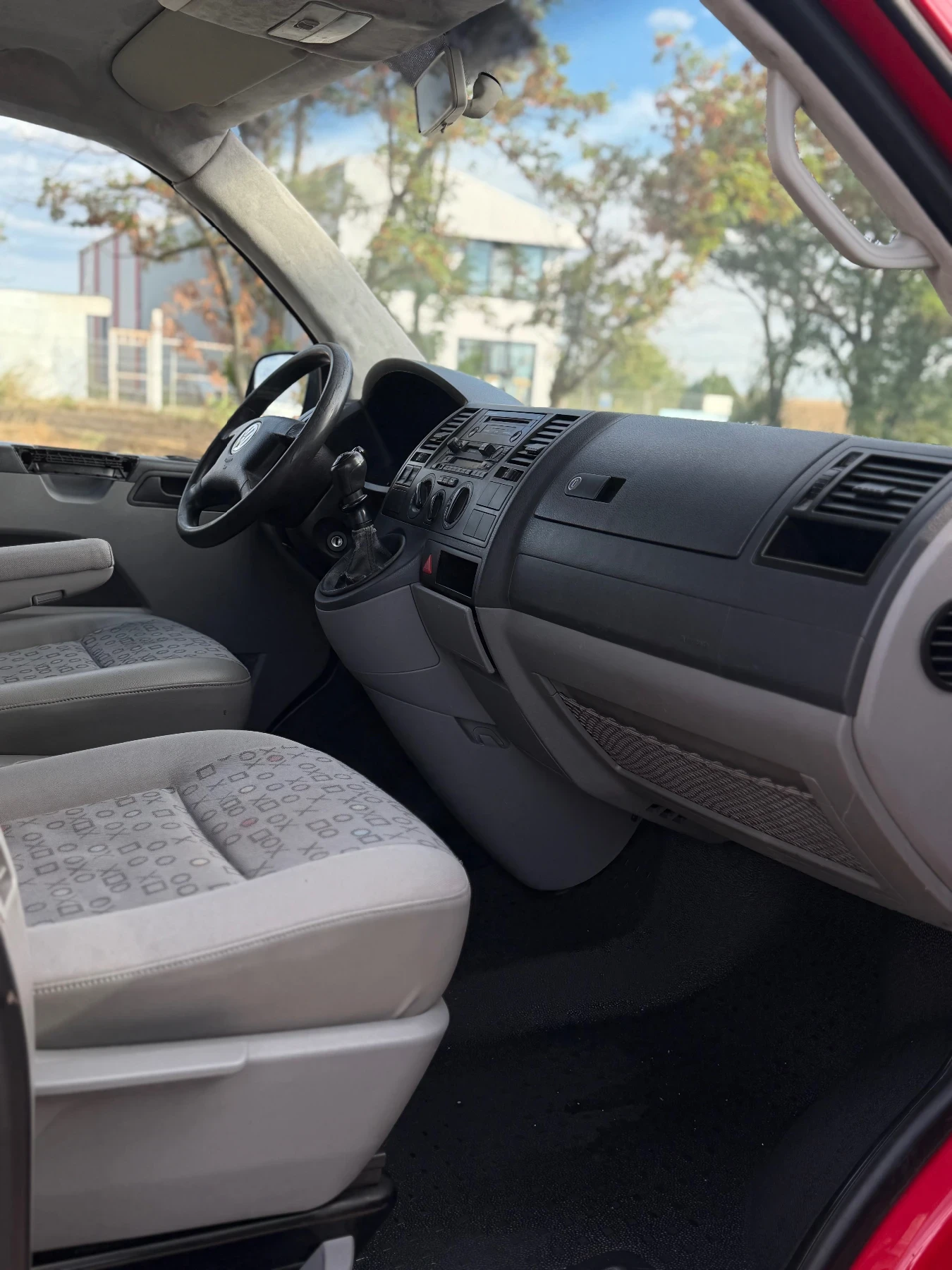 VW T5 2.5 TDI * 174 к.с * Климатик * 6 скорости, снимка 10 - Бусове и автобуси - 56248571