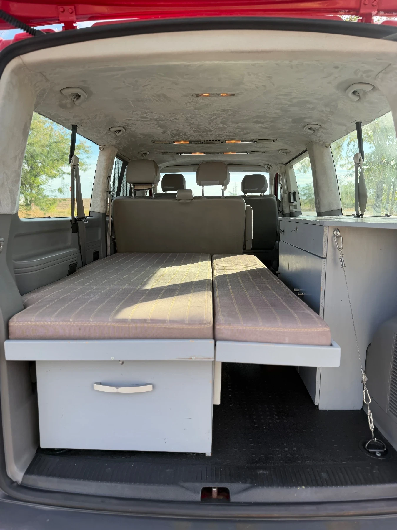 VW T5 2.5 TDI * 174 к.с * Климатик * 6 скорости, снимка 15 - Бусове и автобуси - 56248571
