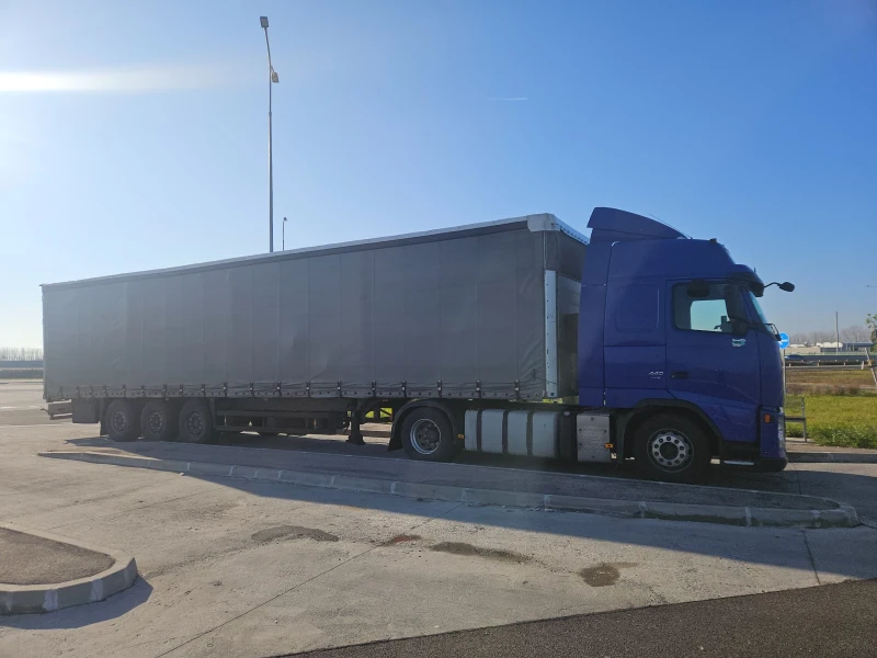 Volvo Fh, снимка 5 - Камиони - 49060075