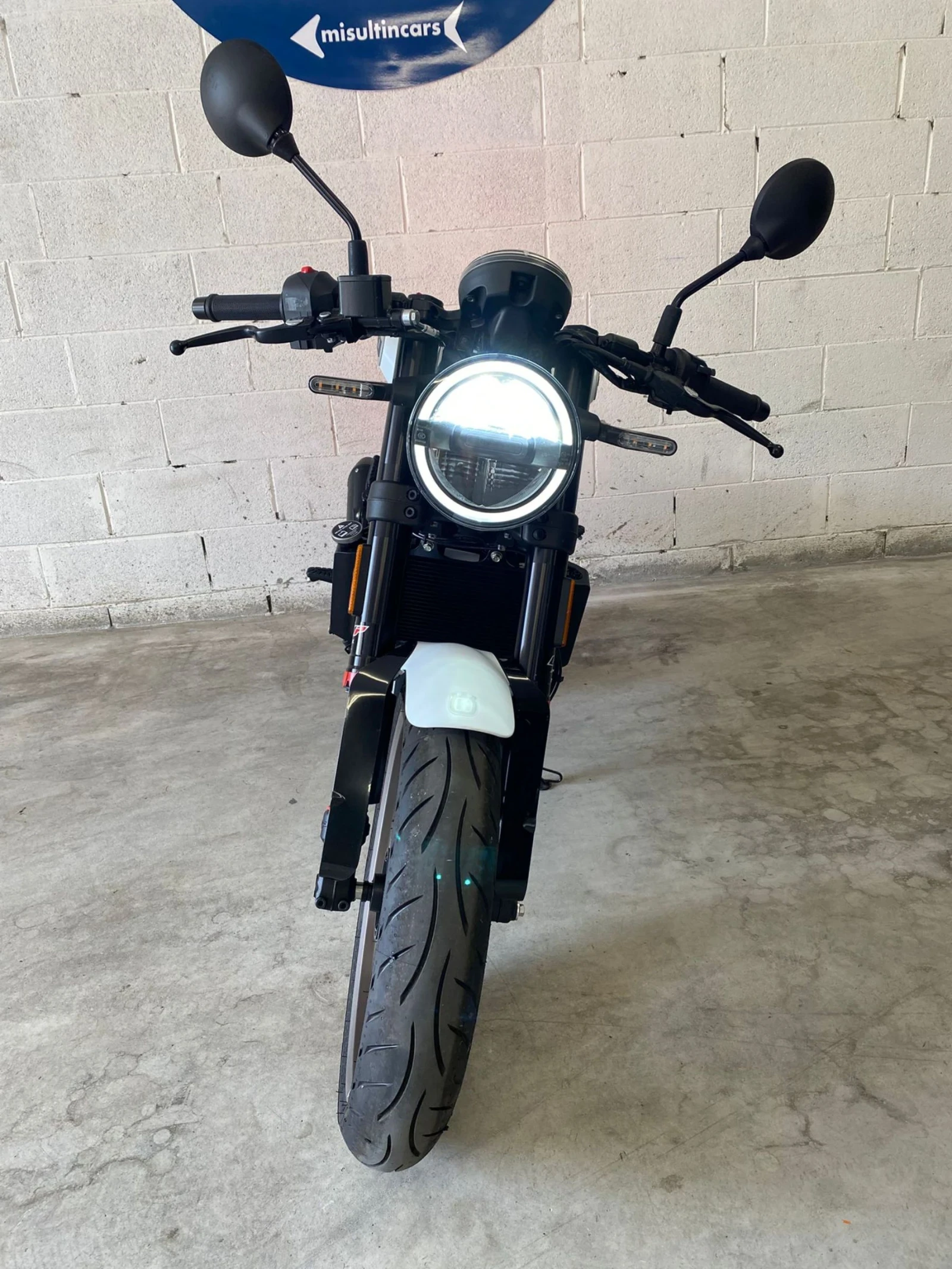 Husqvarna Vitpilen 401 Чисто нов! Неизползван! - изображение 5