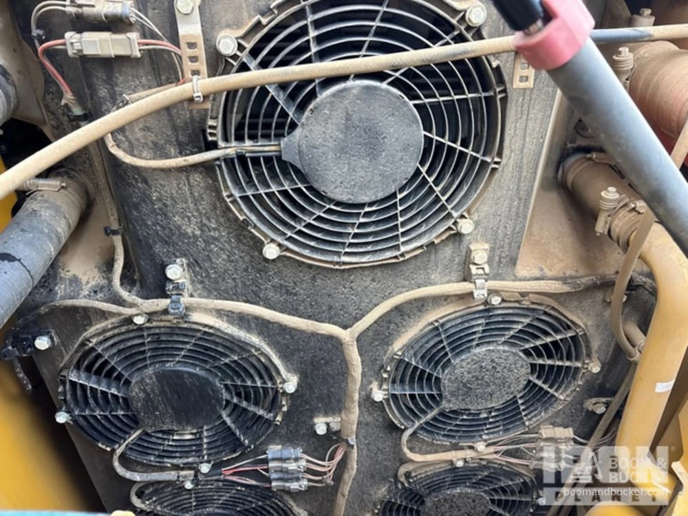 ����� Caterpillar 320 | Mobile.bg � ����������� 7