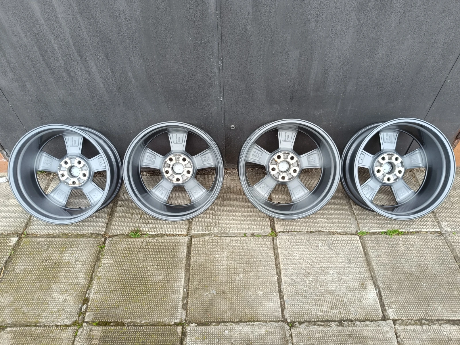 Джанти за Toyota C-HR, снимка 5 - Гуми и джанти - 53966201