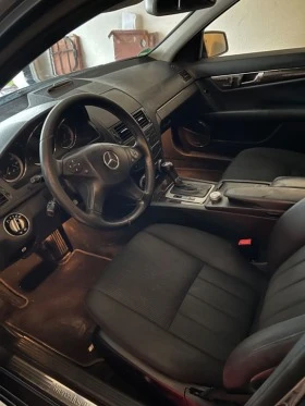 Mercedes-Benz C 220, снимка 3