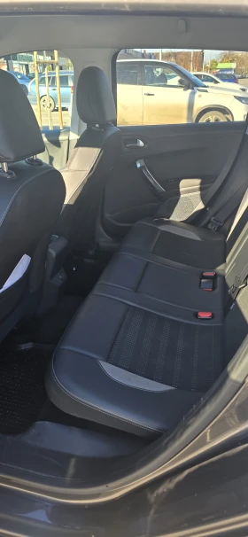 Peugeot 2008, снимка 7