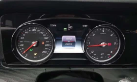 Mercedes-Benz E 220, снимка 8