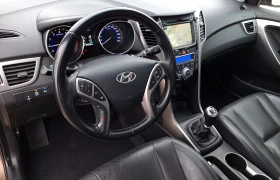 Hyundai I30 1.6 ВСИЧКИ ЕКСТРИ, снимка 8