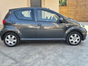 Toyota Aygo 1.0i* 77000km. - 8500 лв. / 4345.98 € - 69601785 4