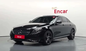 ������ Mercedes-Benz E 220