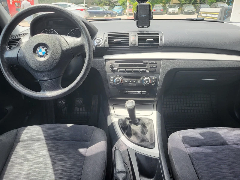 BMW 118, снимка 6 - Автомобили и джипове - 47091427